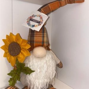 Sunflower gnome